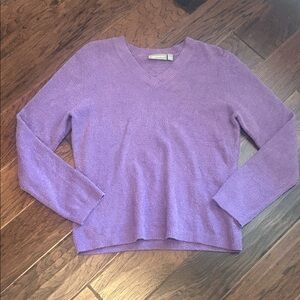 Croft & Barrow Soft & Fuzzy Lavender V-Neck Pullover Sweater